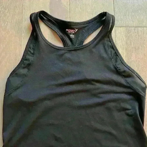 Old Navy Black Workout Top Mesh Detail - Picture 2 of 5